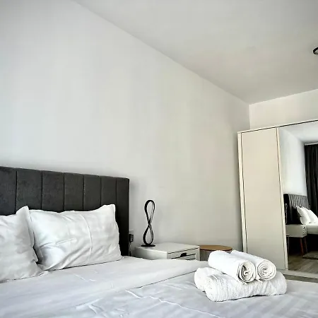 4Friendscoresibrasov W Exterior foto